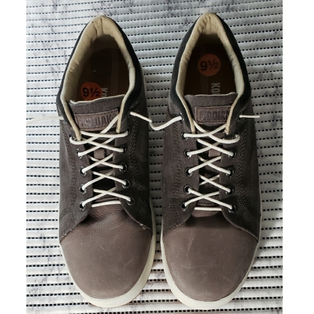 Kodiak Grey Karlen Lace Men Sneaker Size 9.5